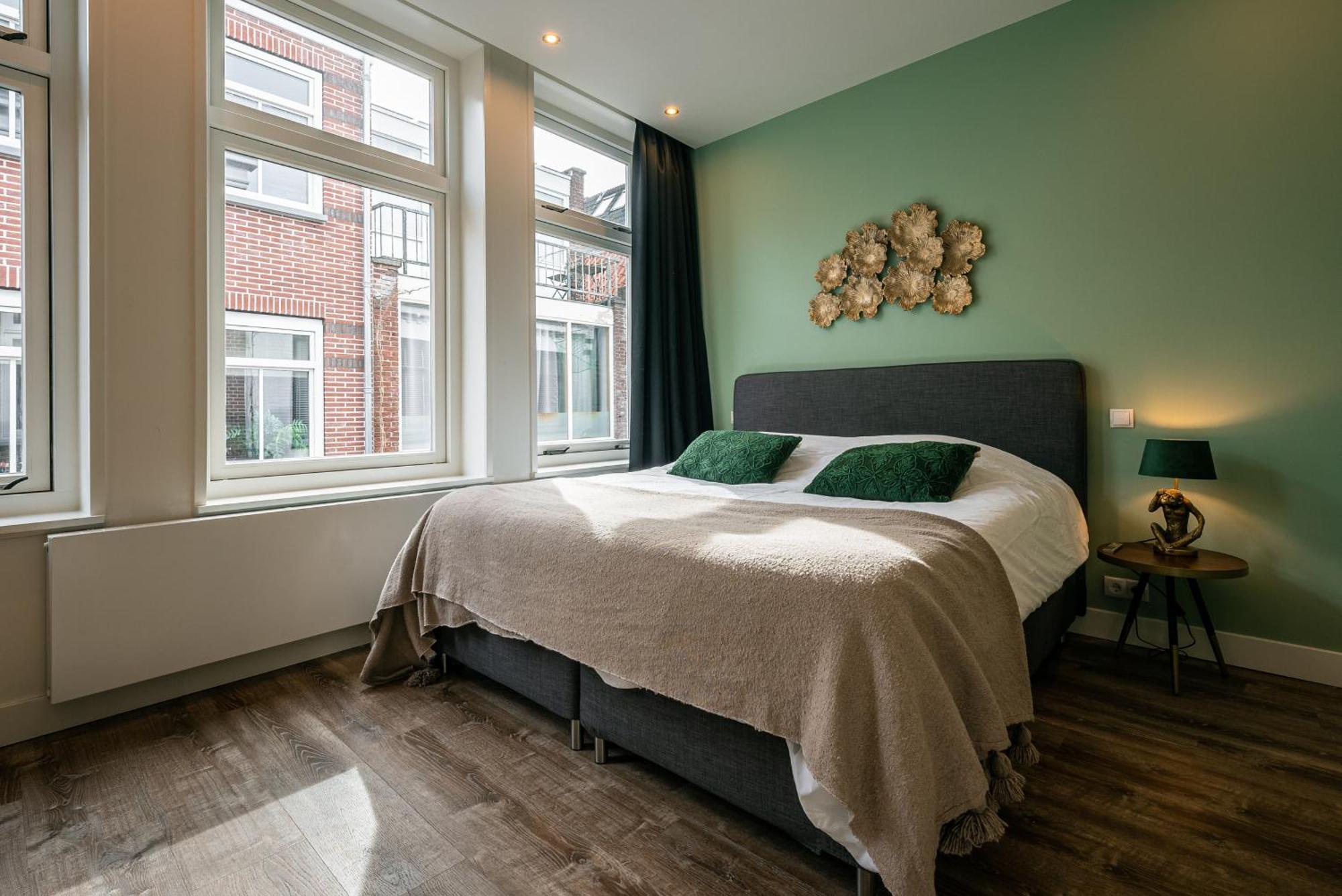 Familie Hotel & Apartments Alkmaar Eksteriør billede